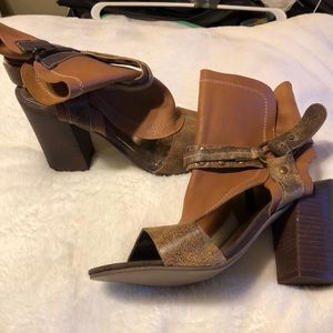 Chunky heel sandals